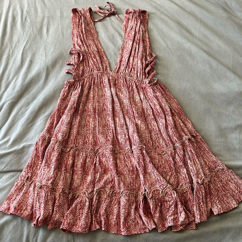 NWT red, beige mini dress. Size L.